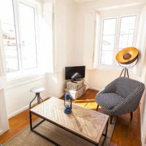 LovelyStay   Cosy Bairro Alto Duplex 