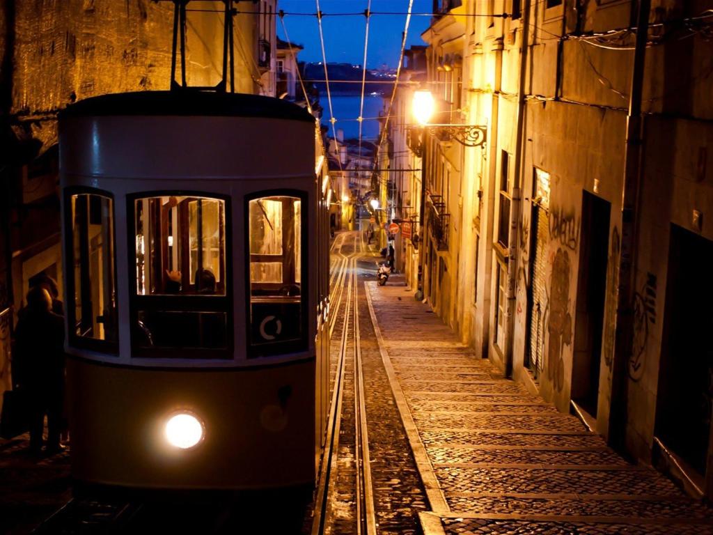Lisbon Calling - image 3