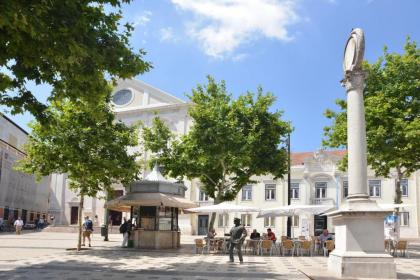 Apartamento Chiado Carmo 53 - image 1