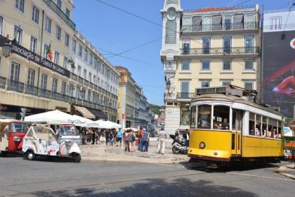 Apartamento Chiado Carmo 53 - image 11