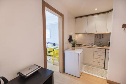 LovelyStay - Charming Marques Flat - image 14