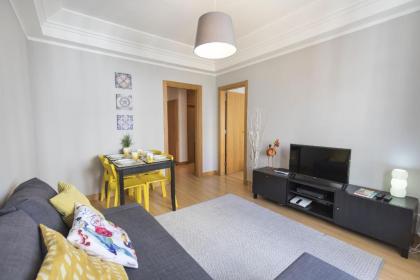 LovelyStay - Charming Marques Flat - image 17