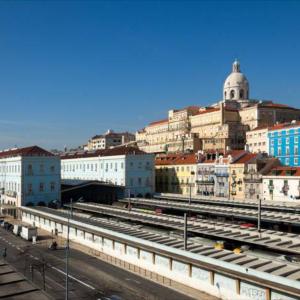Hello Lisbon Santa Apolonia Apartment