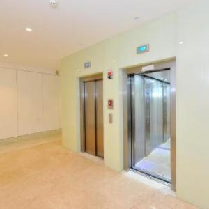 Excellent t1 in Cosmopolitan Building