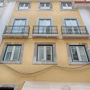 ON Flats   Alfama
