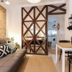 Golden Castle Studio by Homing 