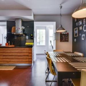 Fabulous 2 Bed Apt in Restelo close to tram 