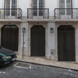 LovelyStay - 3 Bedroom Downtown Wonderwall