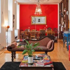 Living Lounge Hostel