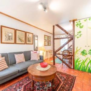 Charming 1BR Apt   15 mins to Doca do Alcantara Lisbon