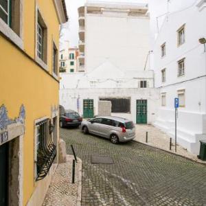 LovelyStay   Cozy 3BDR Apartment in Estrela