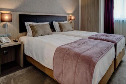 VIP Inn Berna Hotel - image 16