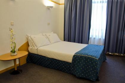 VIP Executive Eden Aparthotel - image 12