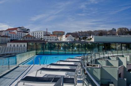 VIP Executive Eden Aparthotel - image 9