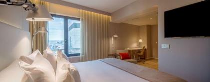 NH Collection Lisboa Liberdade - image 14