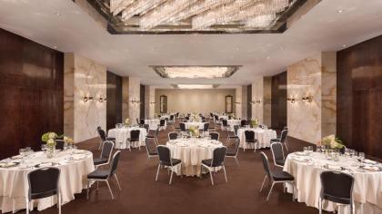 Sheraton Lisboa Hotel & Spa - image 2