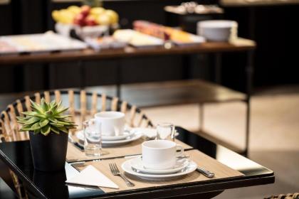 Hotel Dom Carlos Park - image 14