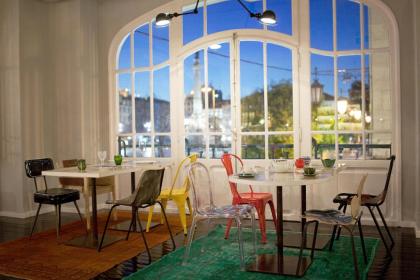Internacional Design Hotel - image 11