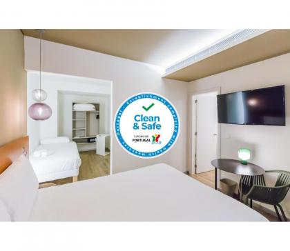 Ibis Styles Lisboa Centro Marquês de Pombal - image 1