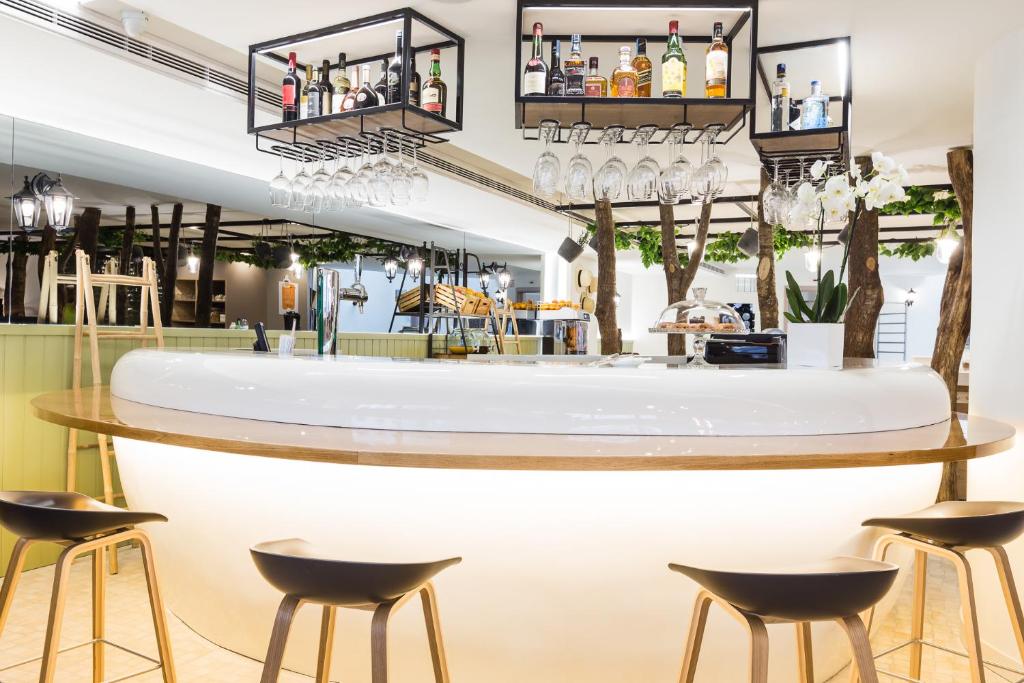 Ibis Styles Lisboa Centro Marquês de Pombal - image 3