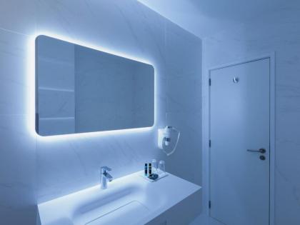 Lutecia Smart Design Hotel - image 13