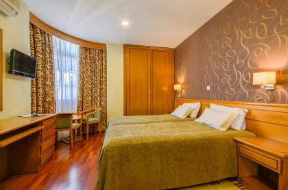 Hotel Avenida Park - image 9
