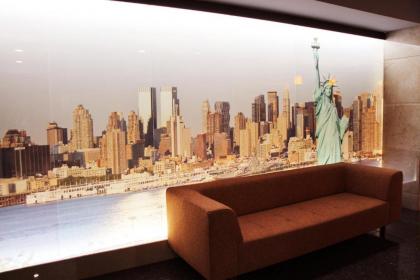 America Diamonds Hotel & Sushi Bar - image 12
