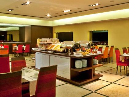 TURIM Iberia Hotel - image 8
