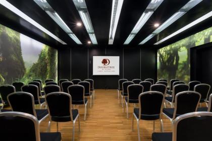 DoubleTree by Hilton Lisbon Fontana Park - image 10