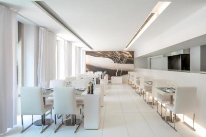 DoubleTree by Hilton Lisbon Fontana Park - image 16