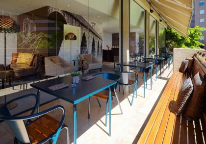 Lisbon Marriott Hotel - image 11
