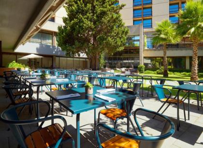 Lisbon Marriott Hotel - image 12