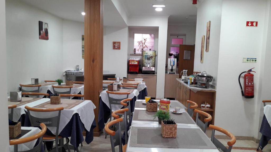 Hotel Alicante - image 2