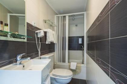 Vila Nova Guesthouse - image 5
