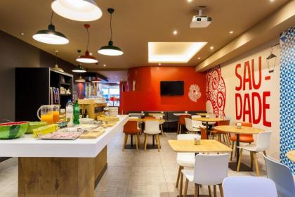 Hotel ibis Lisboa Liberdade - image 2