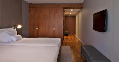 Altis Prime Hotel - image 9
