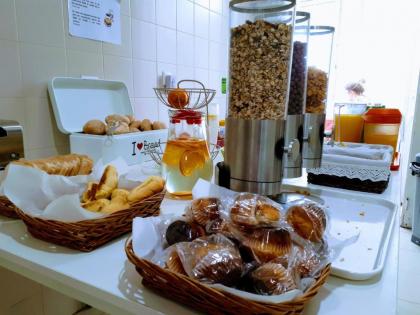 Lisboa Central Hostel - image 2