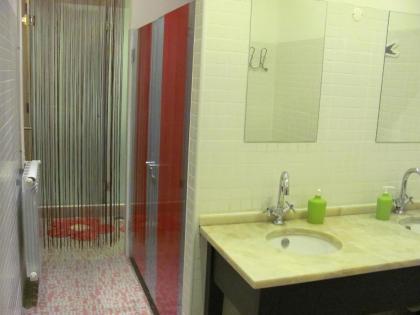 This Is Lisbon Hostel - image 2