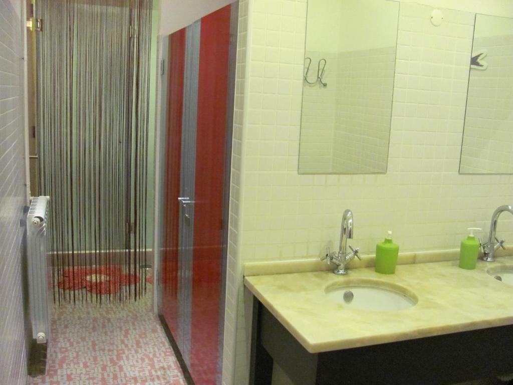 This Is Lisbon Hostel - image 2