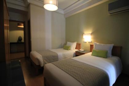 Imperador Hotel - image 10