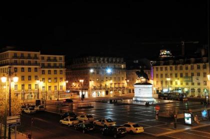 Pensao Praca Da Figueira - image 6