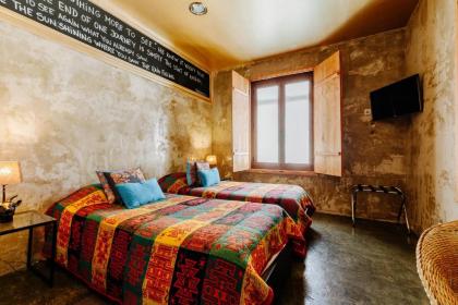 Lisbon Art Stay Apartments Baixa - image 18