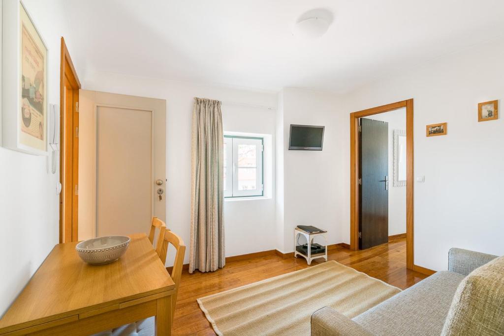 Pateo Santo Estevao-Self Catering Apartments - image 3