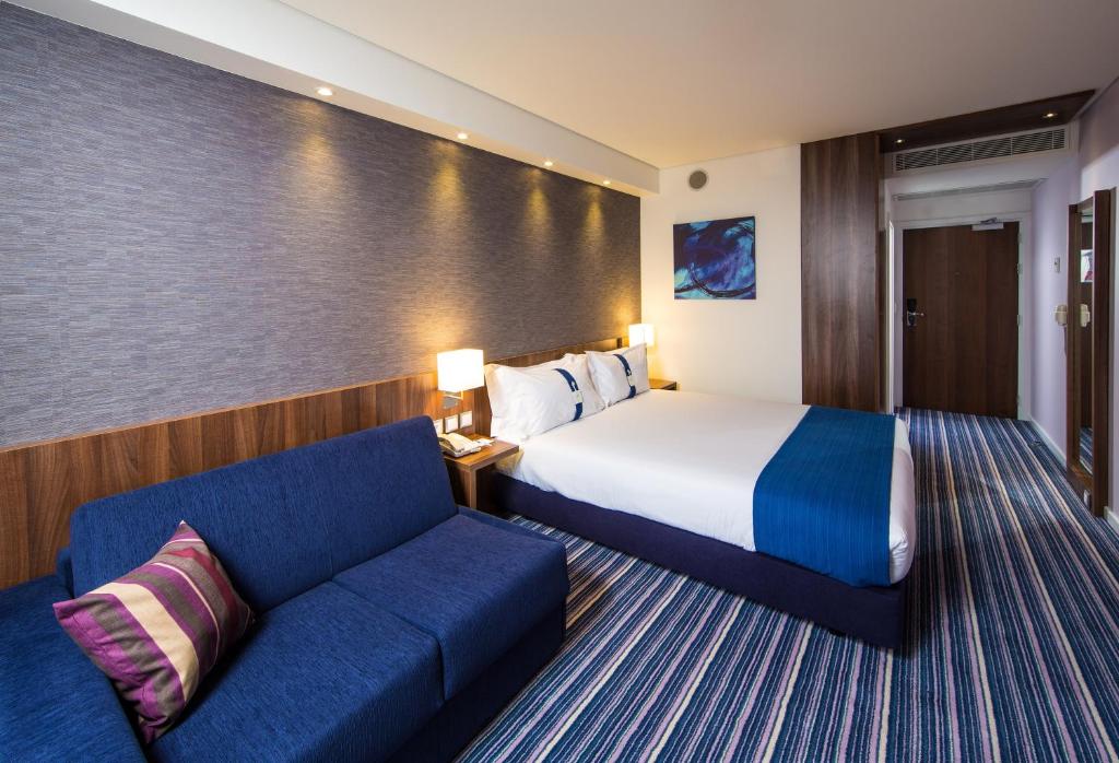 Holiday Inn Express Lisbon Airport - image 4