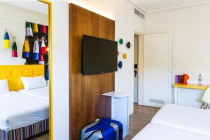 Ibis Styles Lisboa Centro Liberdade NE - image 4