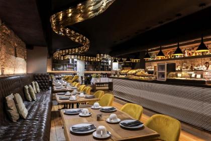 9Hotel Mercy - image 15