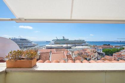 Lisbon Best Choice Apartments Alfama - image 2