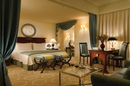 Four Seasons Hotel Ritz Lisbon - image 11