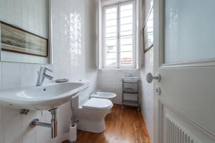 Lisbon Charming Apartments - Chiado - image 20