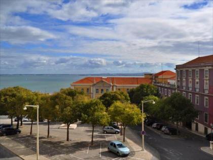 Hello Lisbon Santa Apolonia Apartment - image 12